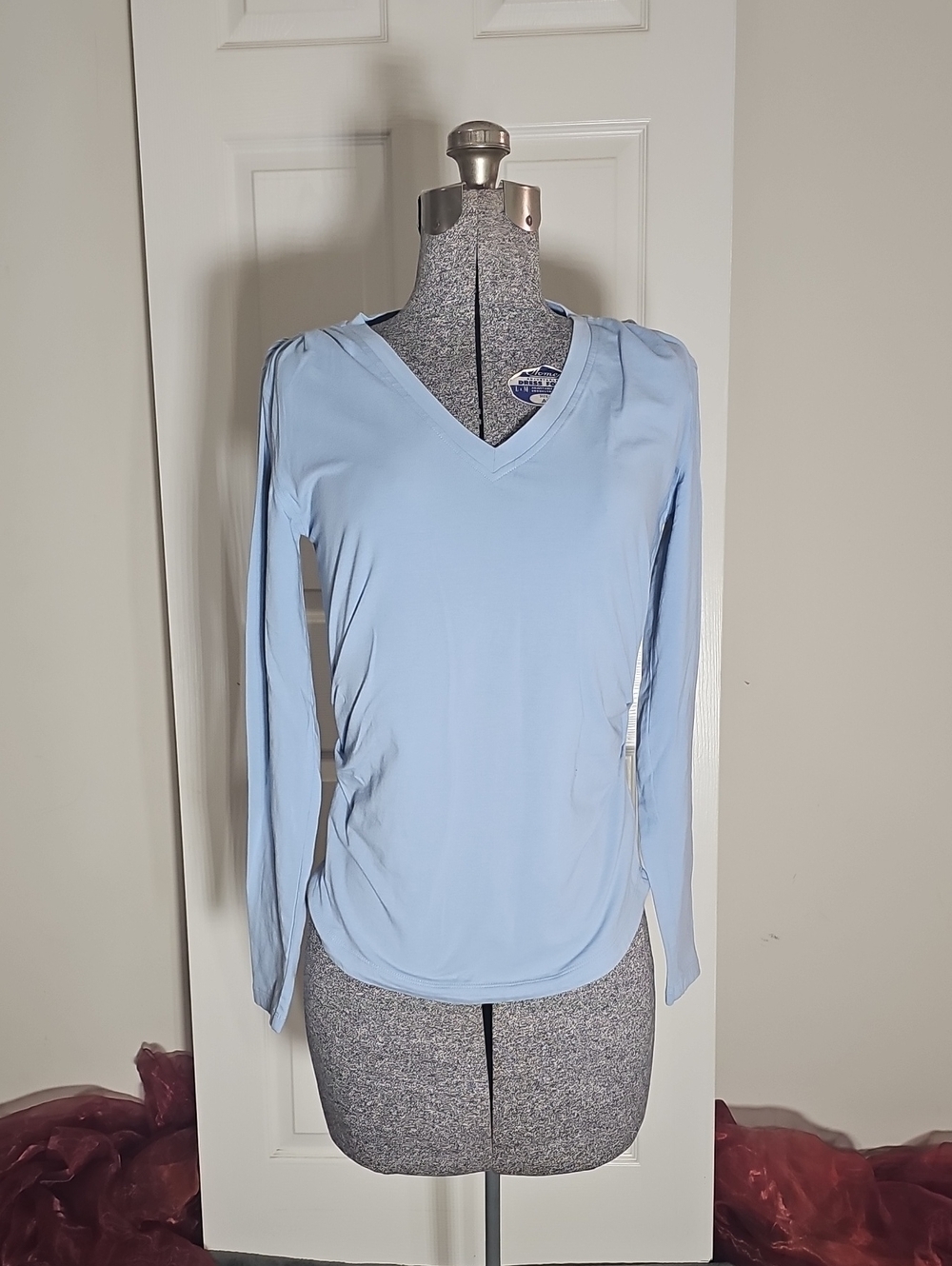 Athleta Periwinkle Blue Ruched Side V Neck Long Sleeve Top Womens XS